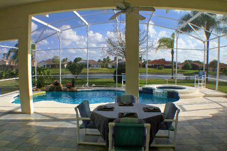 The Ultimate Guide to Pool Deck Cleaning: Why It's Essential for Jacksonville Homes